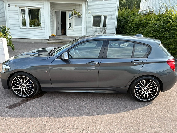 BMW M135i 4 of 6