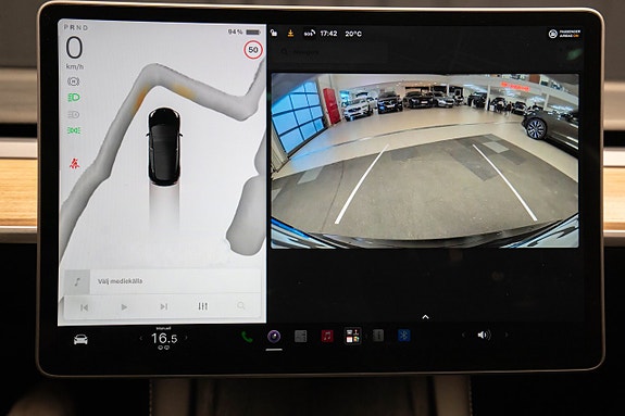 Tesla Model 3 14 of 23