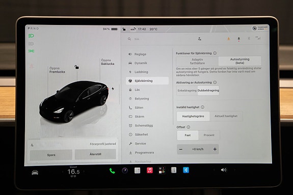 Tesla Model 3 21 of 23