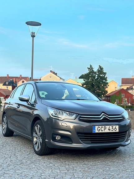Citroen C4 2 of 10