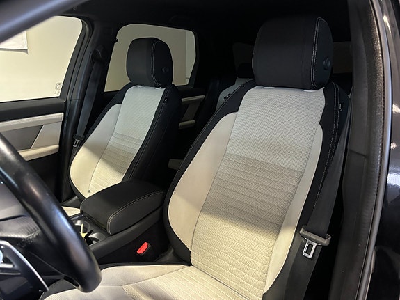 Land Rover Discovery Sport 15 of 30
