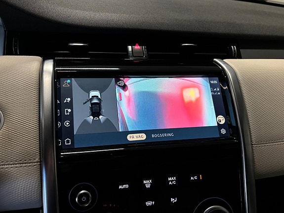 Land Rover Discovery Sport 25 of 30
