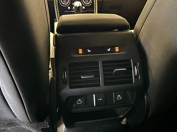 Land Rover Discovery Sport 30 of 30
