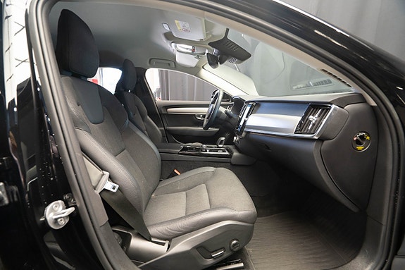 Volvo V90 18 of 25