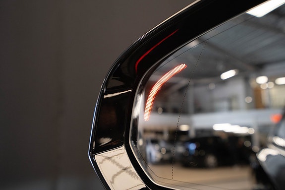 Volvo V90 16 of 25