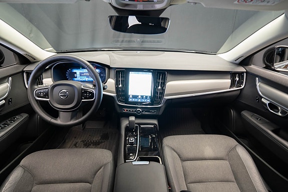 Volvo V90 13 of 25