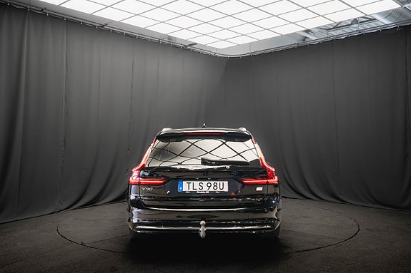 Volvo V90 8 of 25