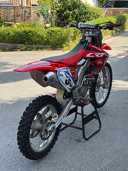 Honda Crf 250r 4 of 7
