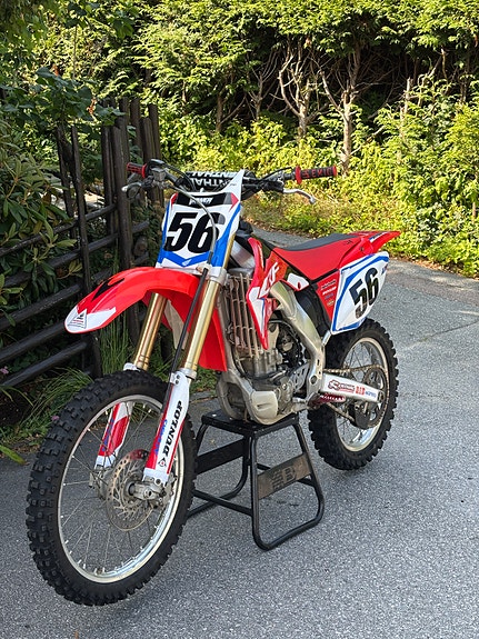Honda Crf 250r 3 of 7