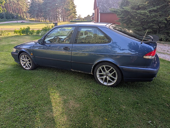 Saab 9-3 4 of 8