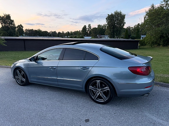 Volkswagen Passat CC 3 of 20