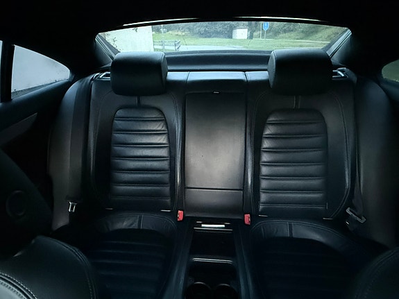 Volkswagen Passat CC 16 of 20