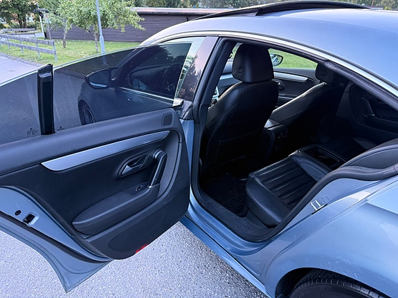 Volkswagen Passat CC 7 of 20
