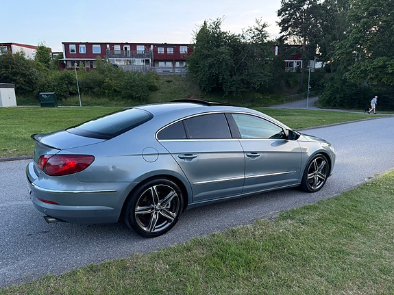 Volkswagen Passat CC 4 of 20