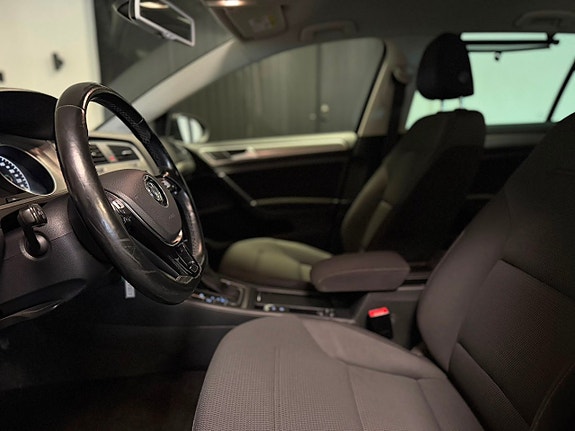 Volkswagen Golf I 7 of 21