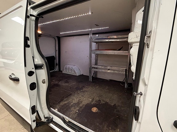 Renault Trafic 20 of 22