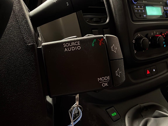 Renault Trafic 17 of 22