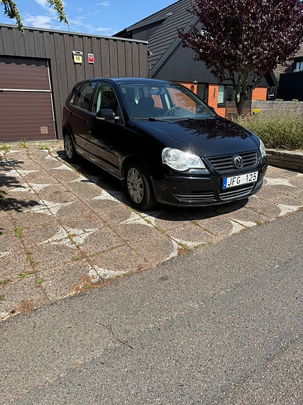 Volkswagen Polo 3 of 5