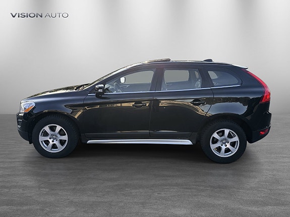 Volvo XC60 8 of 27
