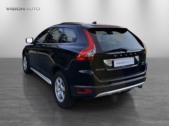 Volvo XC60 7 of 27