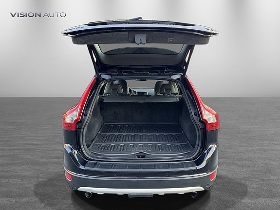 Volvo XC60 26 of 27