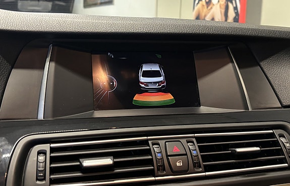 BMW 520d 16 of 25