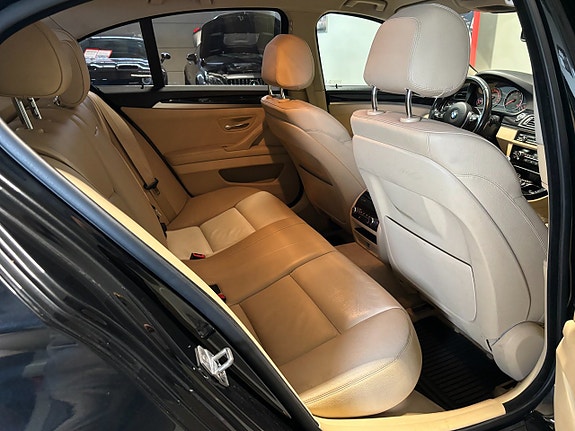 BMW 520d 25 of 25