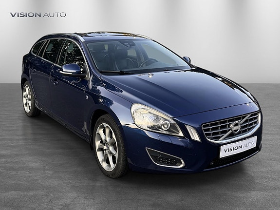 Volvo V60 3 of 26