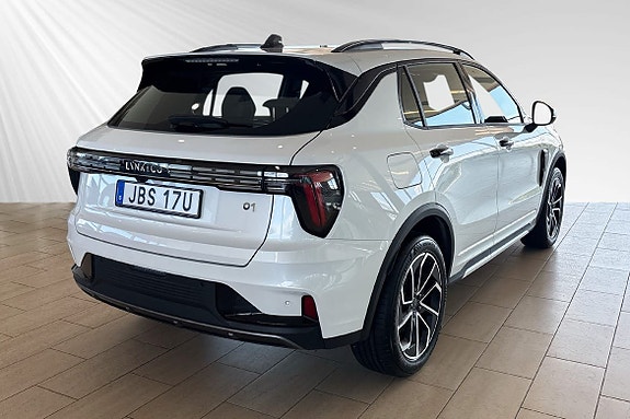 Lynk & Co 01 4 of 26