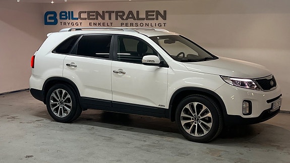 Kia Sorento 4 of 18