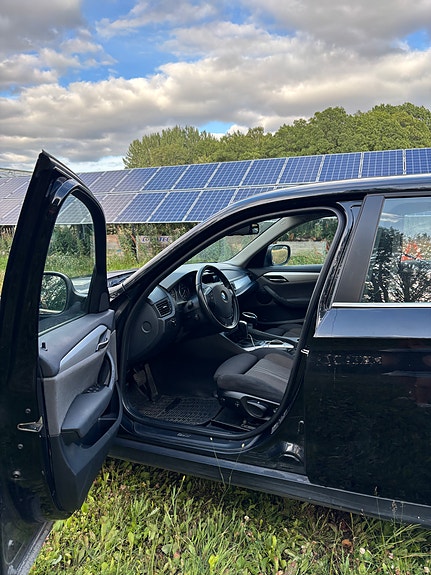 BMW X1 2 of 7