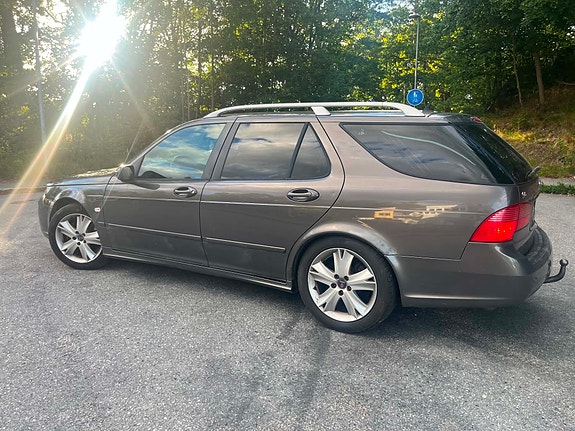 Saab 9-5 4 of 10
