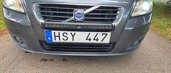 Volvo V50 3 of 18