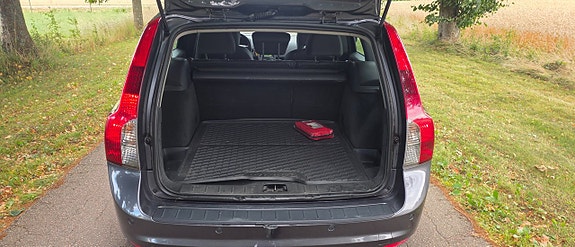 Volvo V50 12 of 18