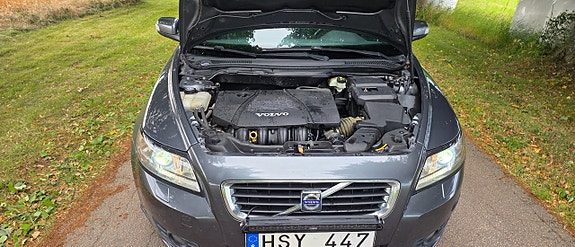 Volvo V50 15 of 18