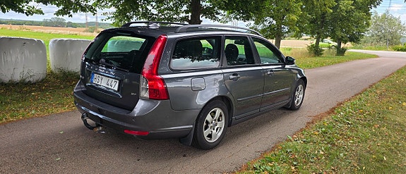 Volvo V50 6 of 18