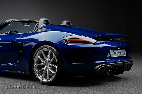 Porsche 718 Spyder 7 of 21