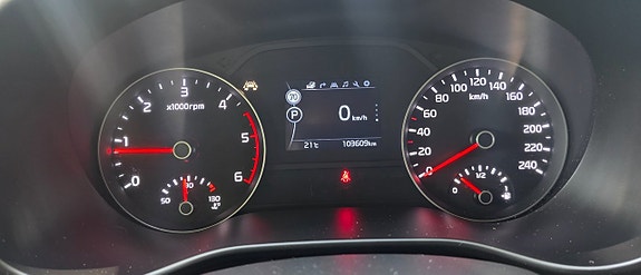 Kia Sportage 18 of 22