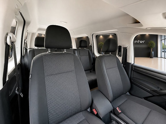 Volkswagen Caddy Maxi 23 of 23