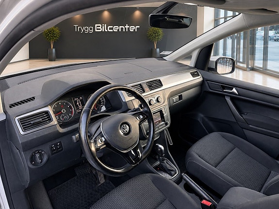 Volkswagen Caddy Maxi 10 of 23