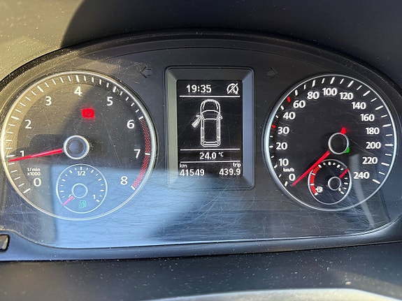 Volkswagen Caddy Maxi 14 of 23