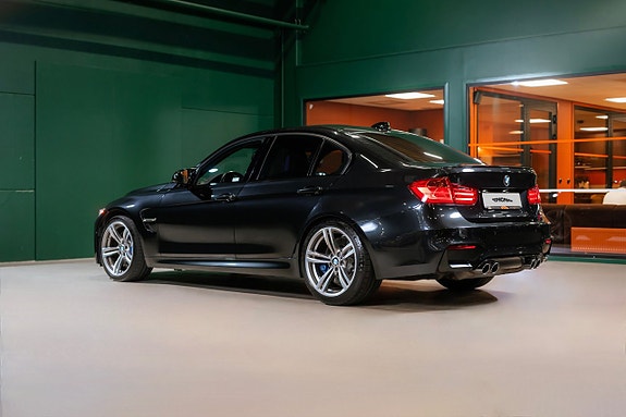 BMW M3 3 of 30