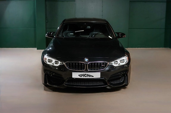 BMW M3 6 of 30