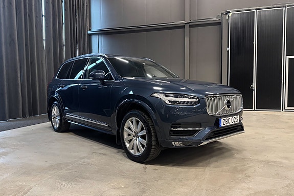 Volvo XC90 8 of 20