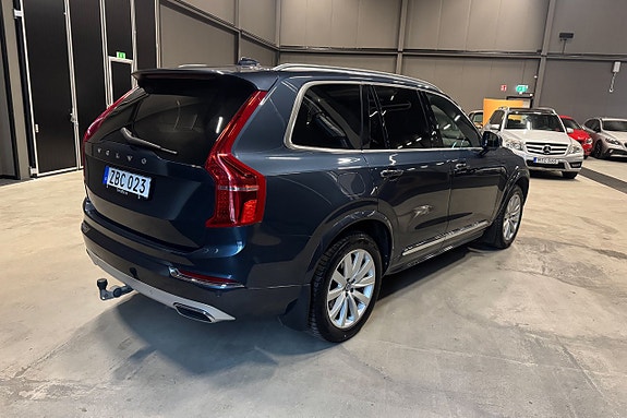 Volvo XC90 6 of 20