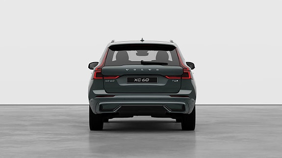 Volvo XC60 8 of 21