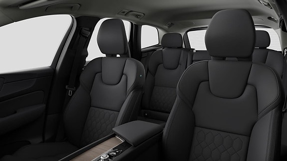 Volvo XC60 12 of 20