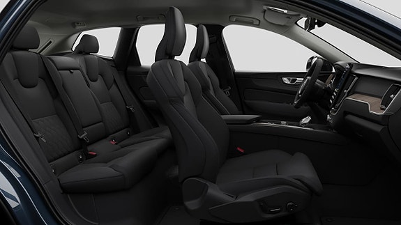 Volvo XC60 13 of 20