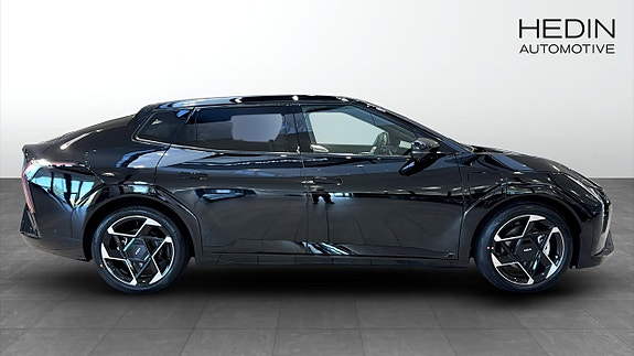 Kia EV4 4 of 20