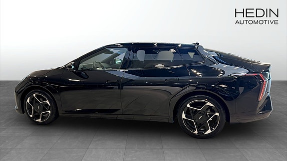 Kia EV4 9 of 20